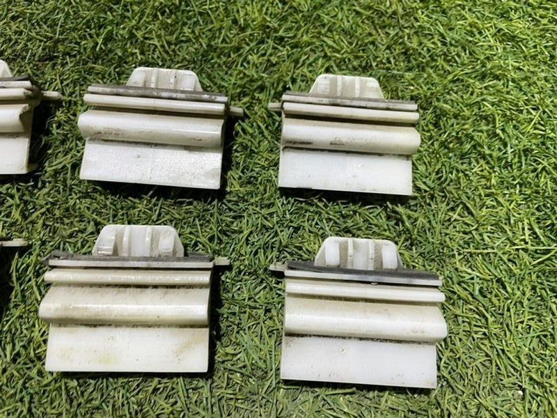 Кронштейн порога