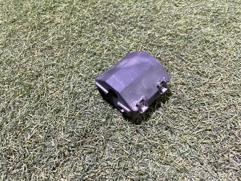 Кронштейн крепежный вспомогательный (разного назначения)