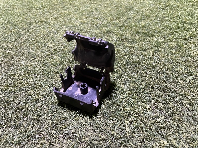 Кронштейн крепежный вспомогательный (разного назначения)