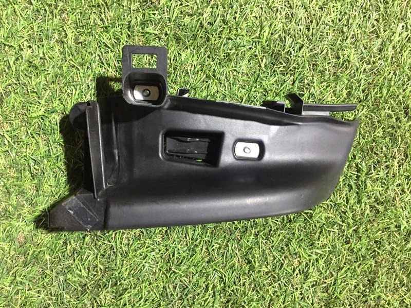 Направляющая ремня безопасности