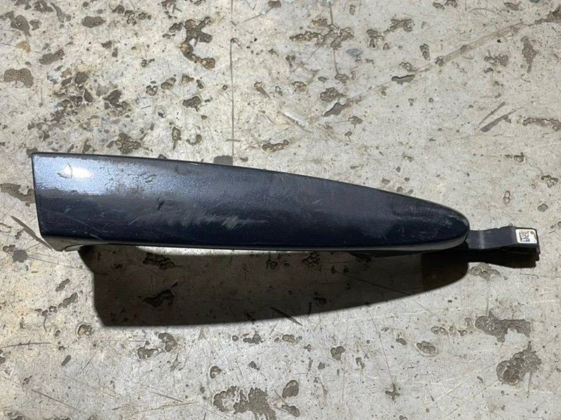 Ручка двери наружная правая