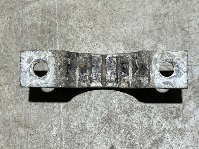 Кронштейн стойки переднего стабилизатора