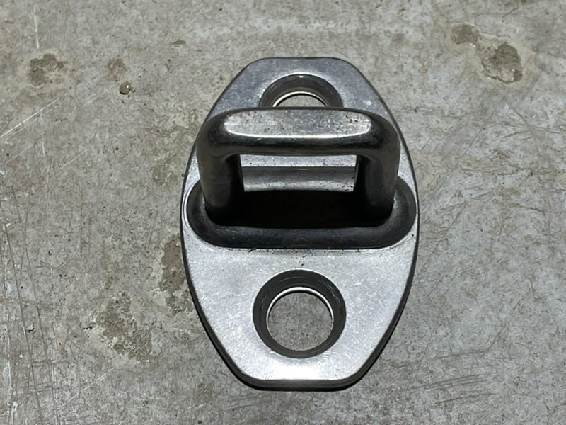 Ответная часть замка двери