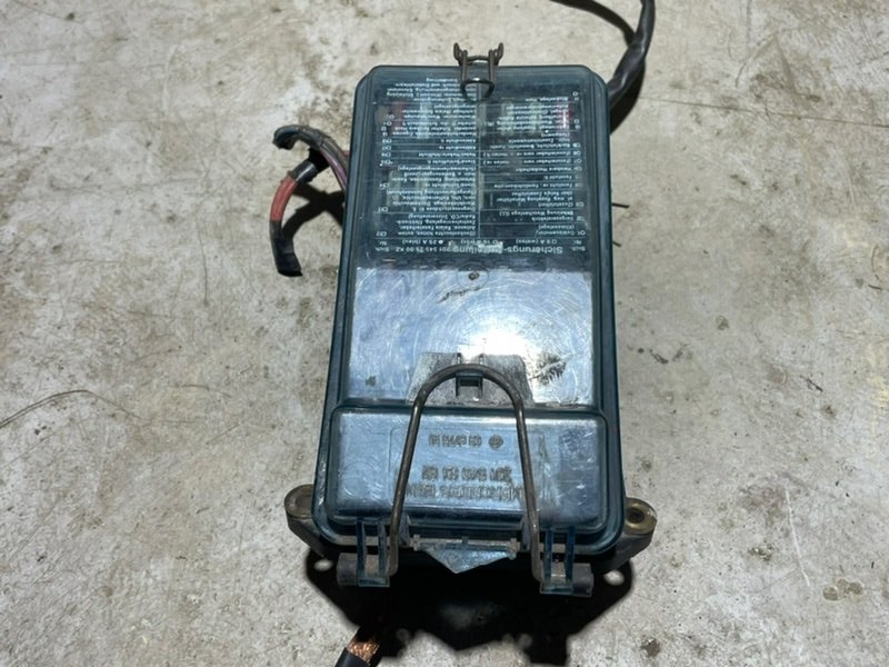 Блок предохранителей