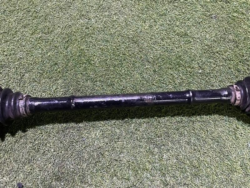 Полуось задняя правая