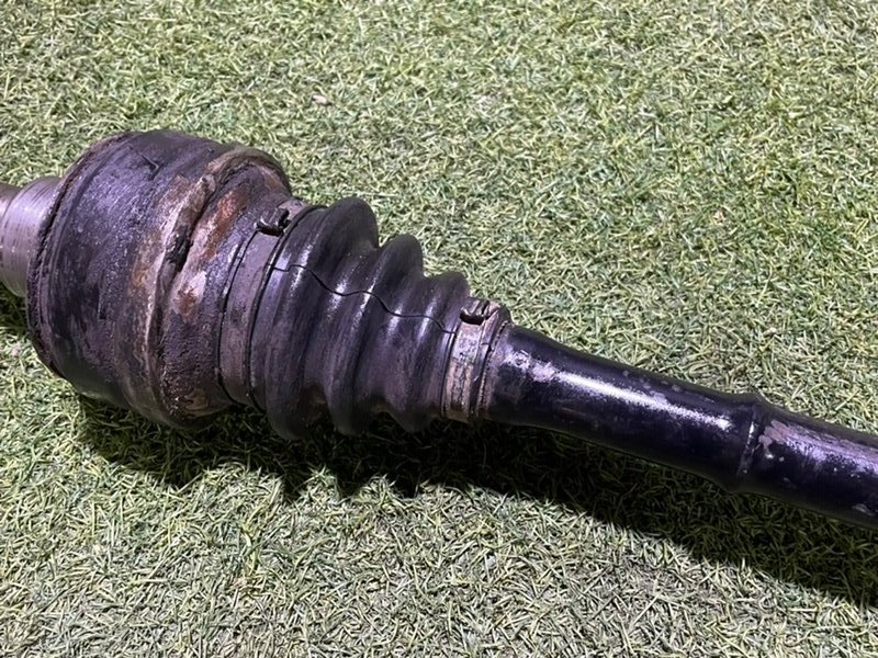 Полуось задняя правая