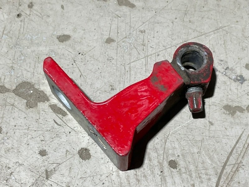 Петля двери передней правой нижняя