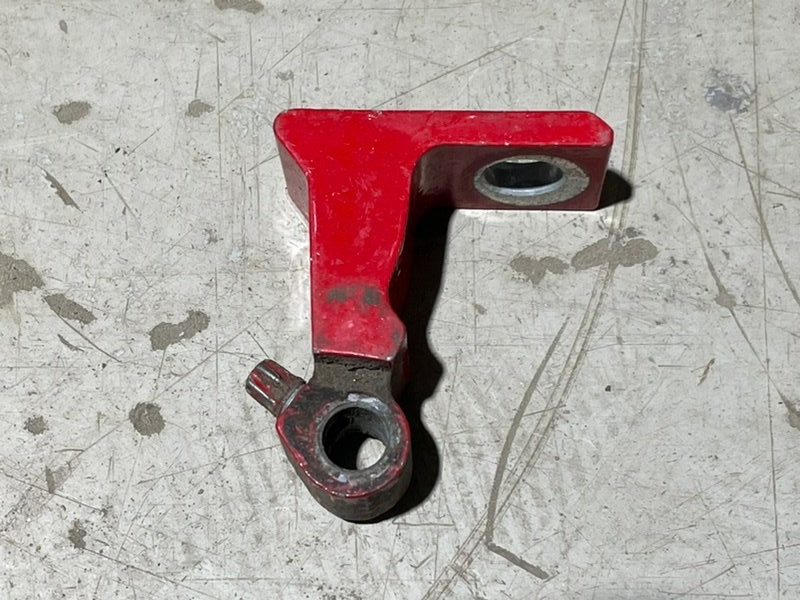 Петля двери передней правой нижняя