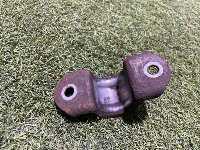 Кронштейн крепления заднего стабилизатора