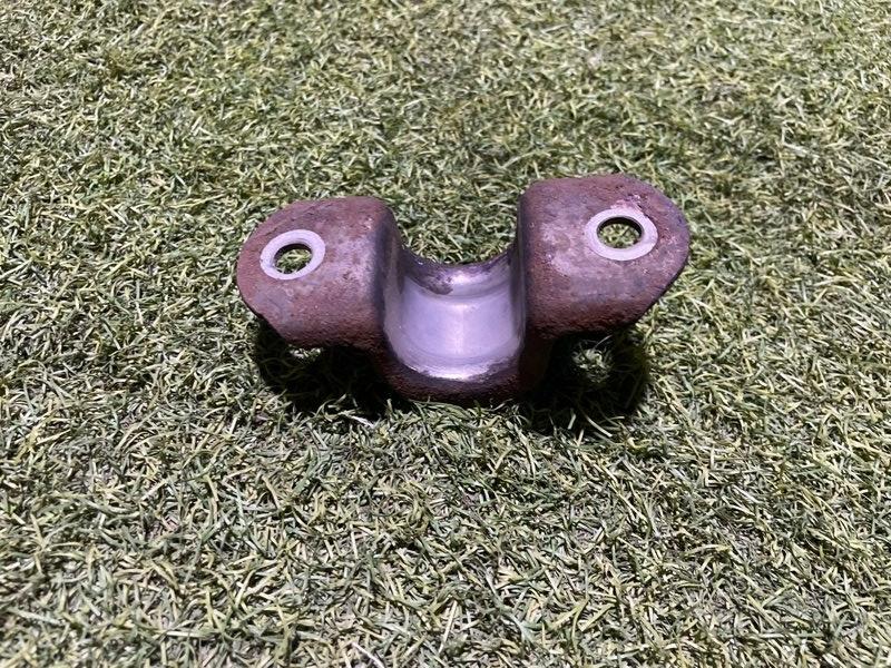 Кронштейн крепления заднего стабилизатора