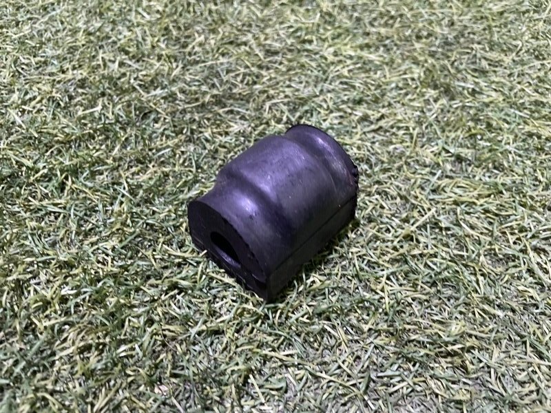 Втулка заднего стабилизатора