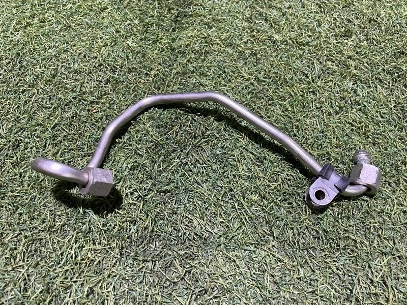 Трубка топливная