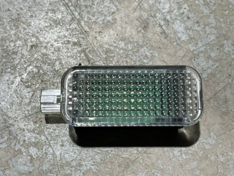 Плафон салонный