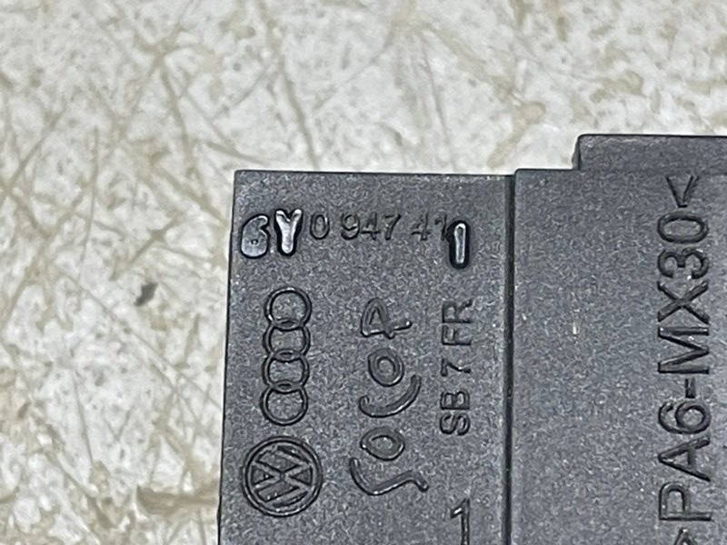 Фонарь подсветки двери