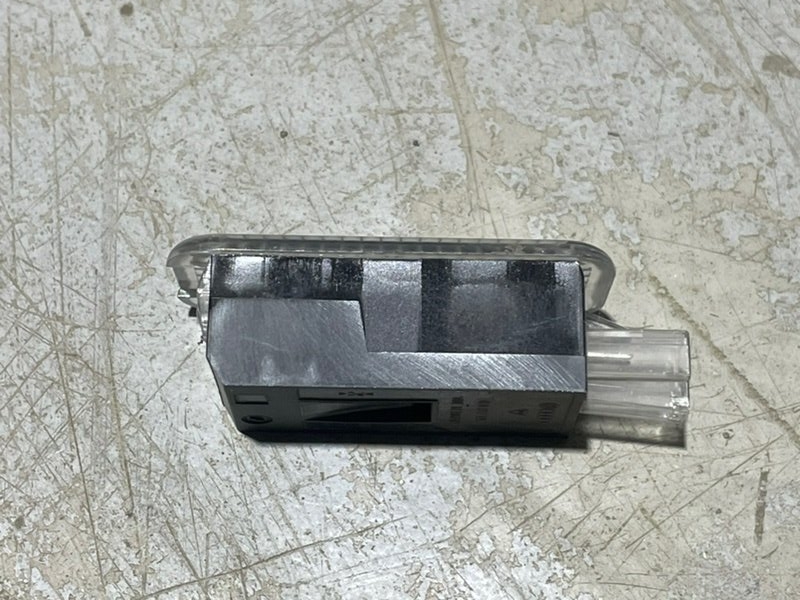 Плафон салонный