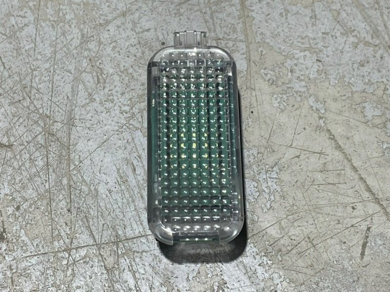 Плафон салонный