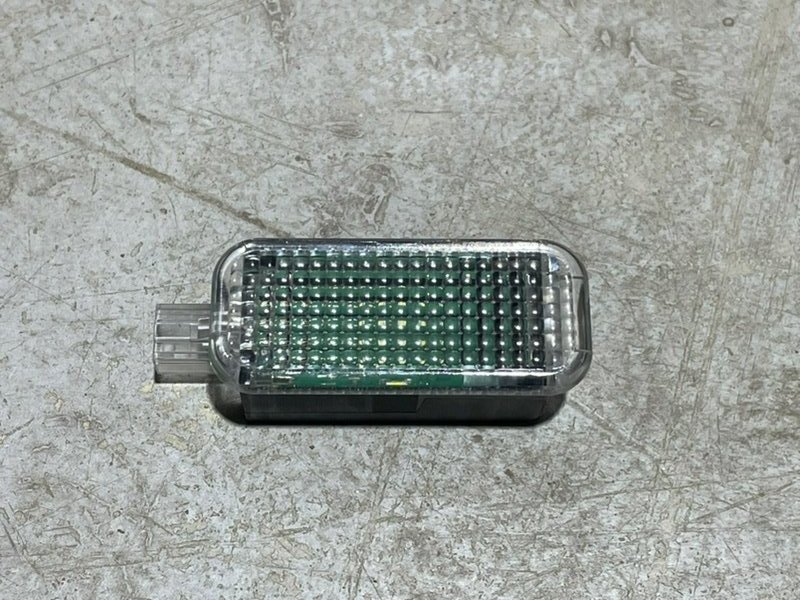 Плафон салонный