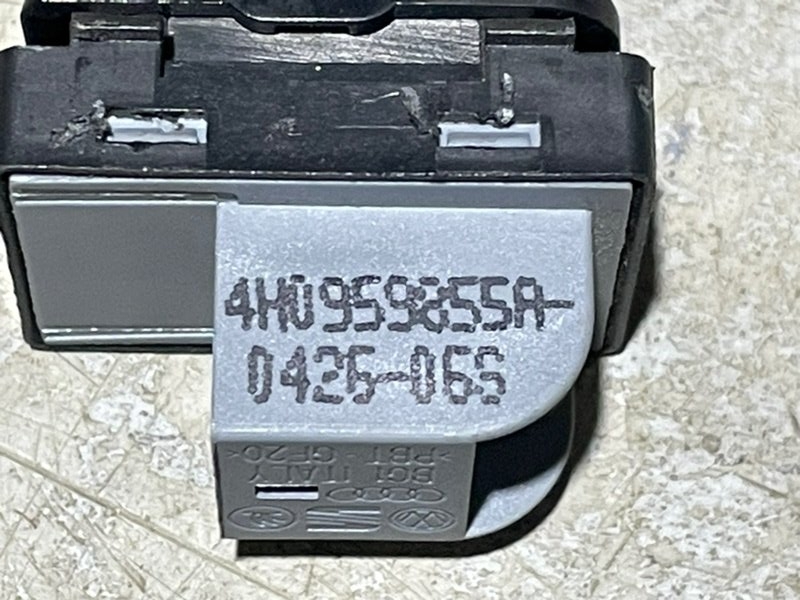 Кнопка стеклоподъемника