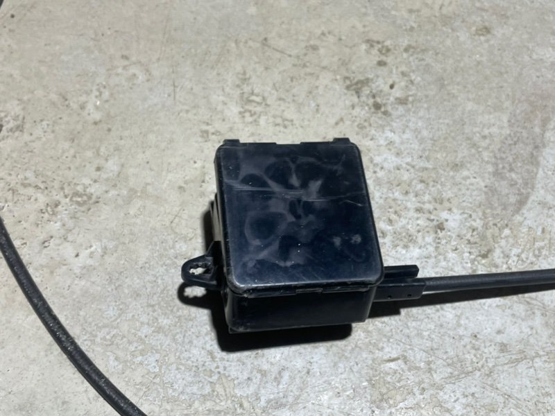 Трос регулировки сиденья