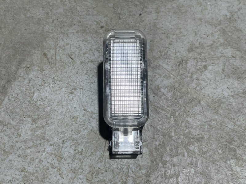 Плафон салонный