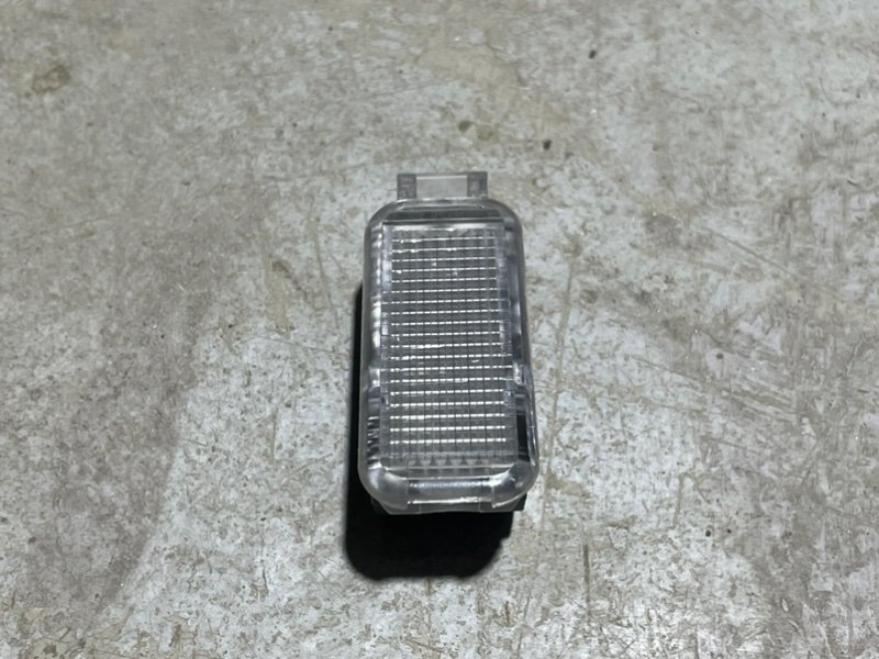 Плафон салонный