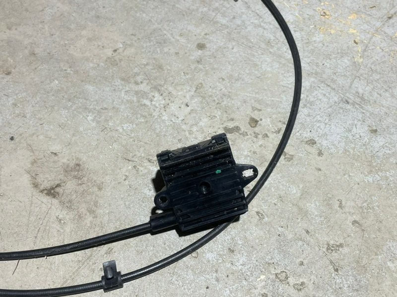 Трос регулировки сиденья