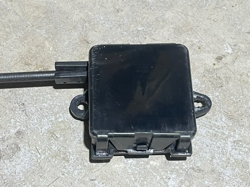 Трос регулировки сиденья