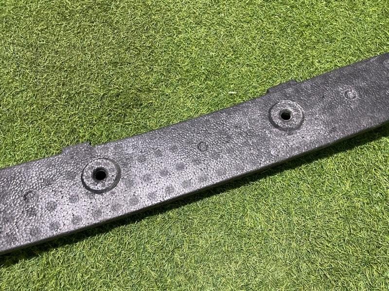 Наполнитель переднего бампера