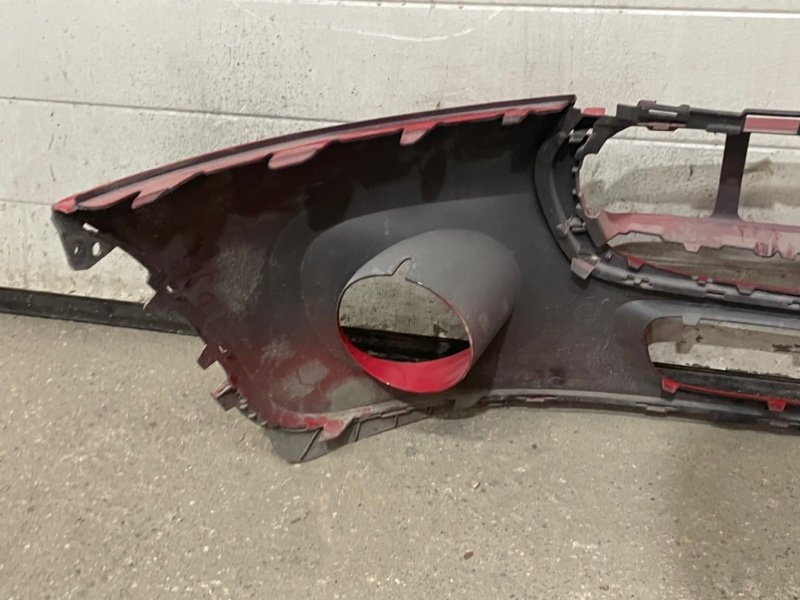 Бампер передний