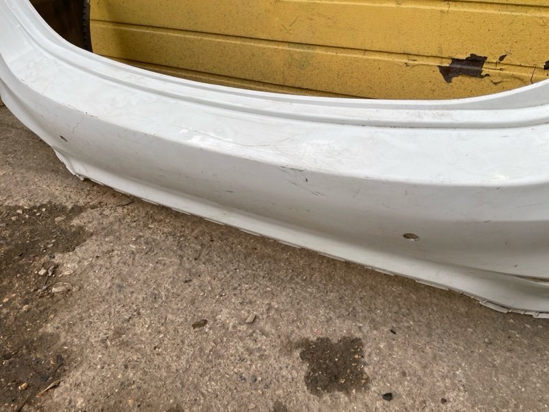 Бампер задний