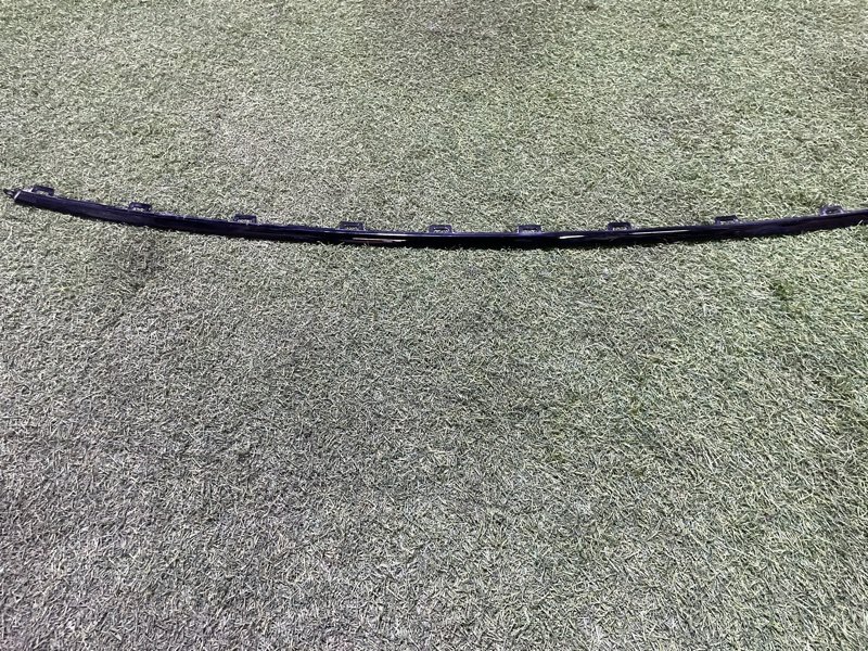 Молдинг заднего бампера