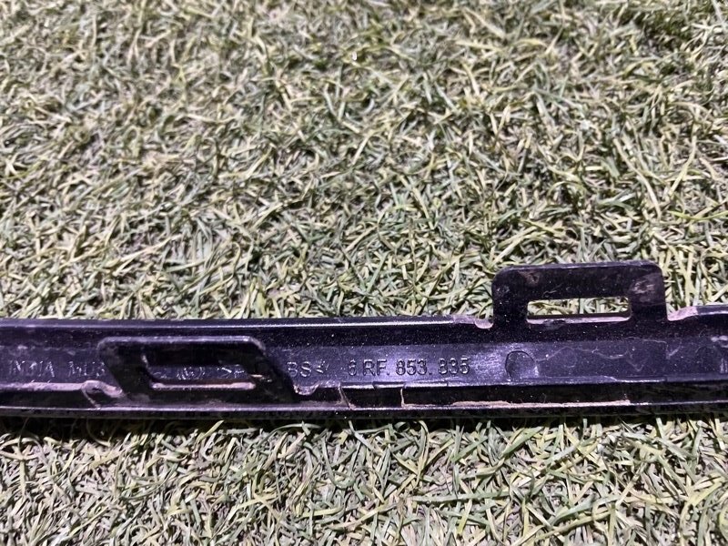 Молдинг заднего бампера