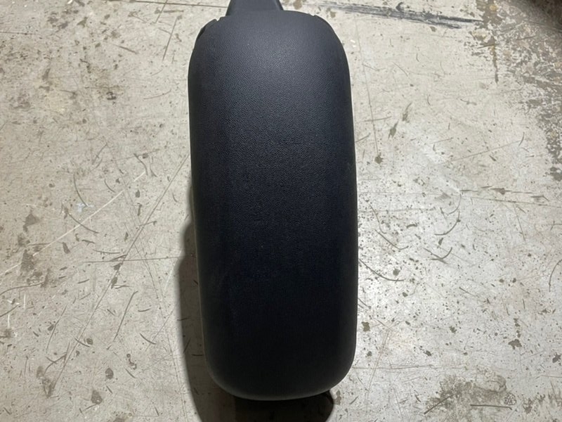 Подлокотник