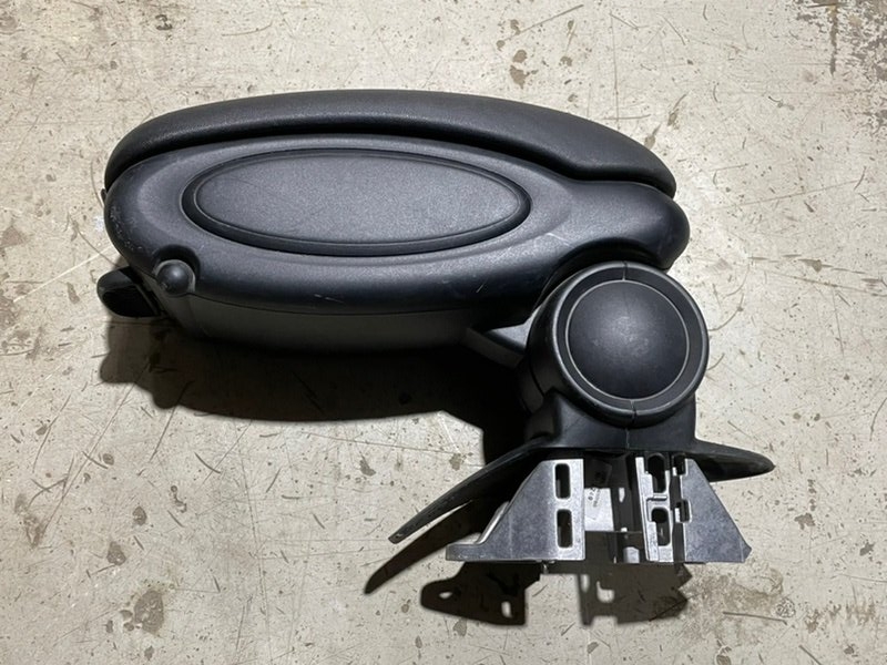 Подлокотник