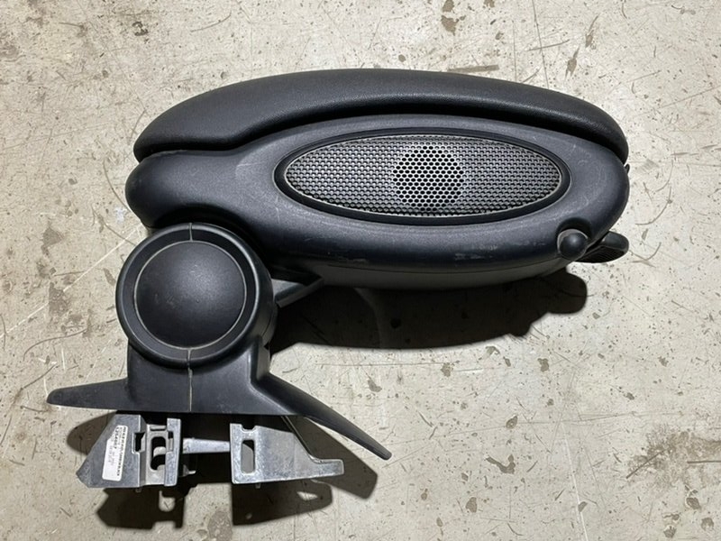 Подлокотник