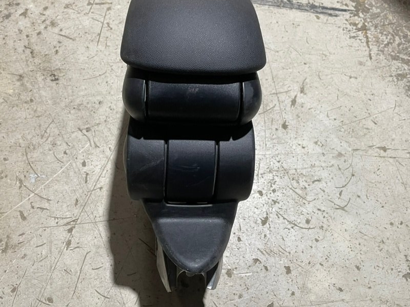 Подлокотник