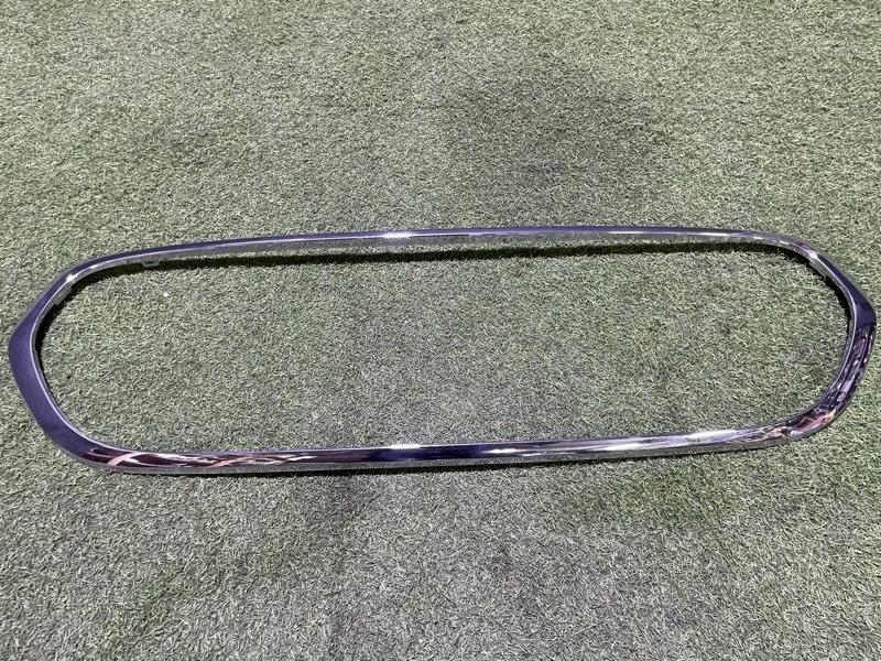 Накладка на решетку радиатора