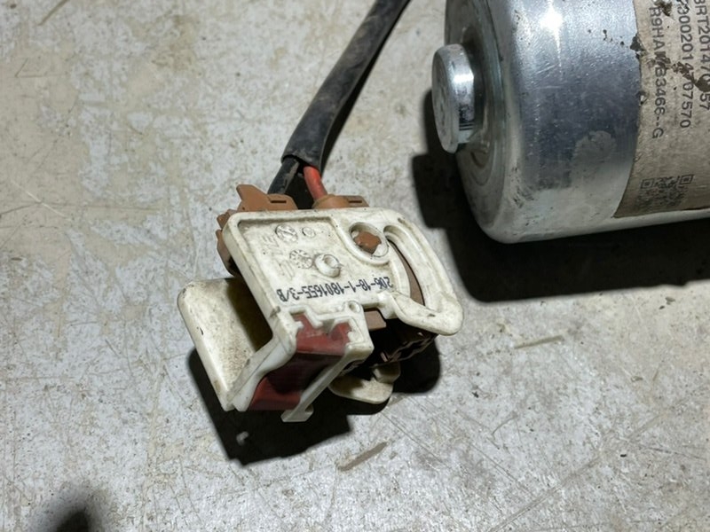 Серводвигатель рулевой рейки