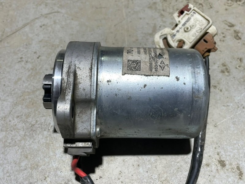 Серводвигатель рулевой рейки