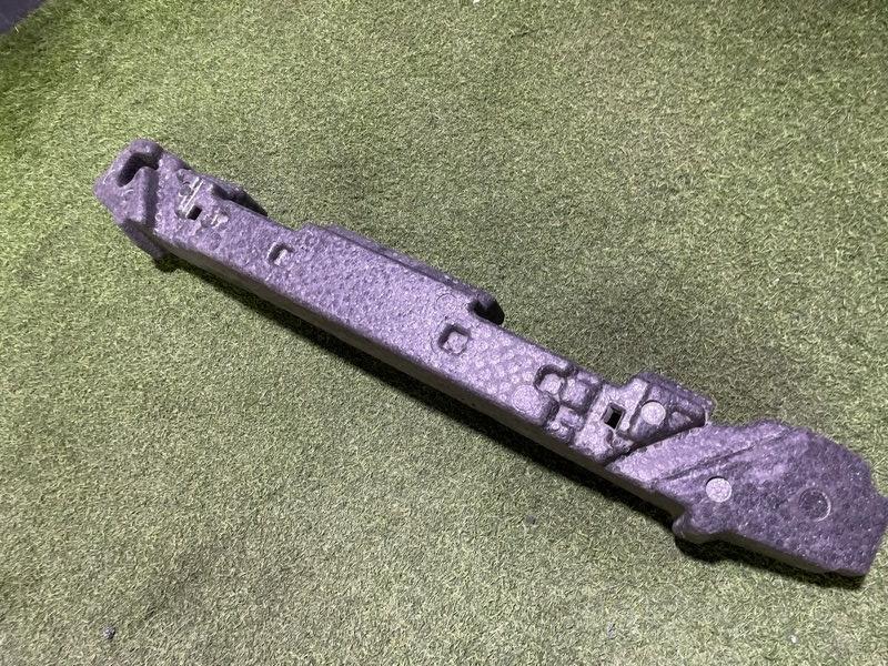 Наполнитель переднего бампера