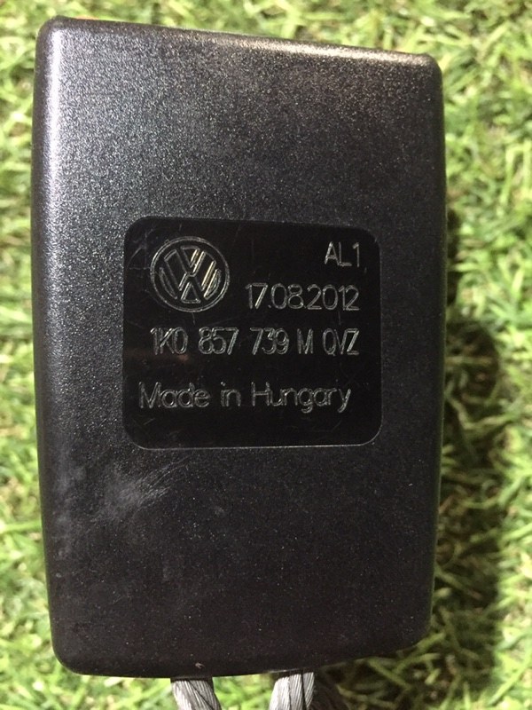 Ответная часть ремня безопасности