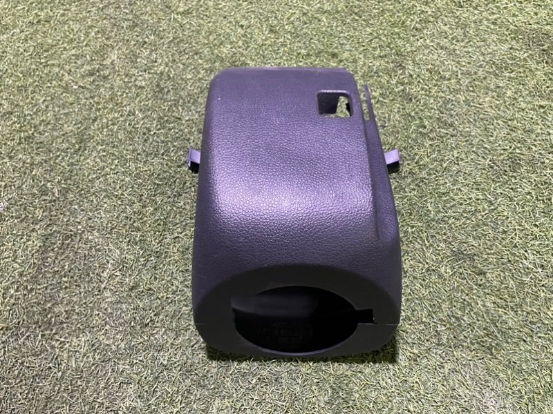 Кожух рулевой колонки