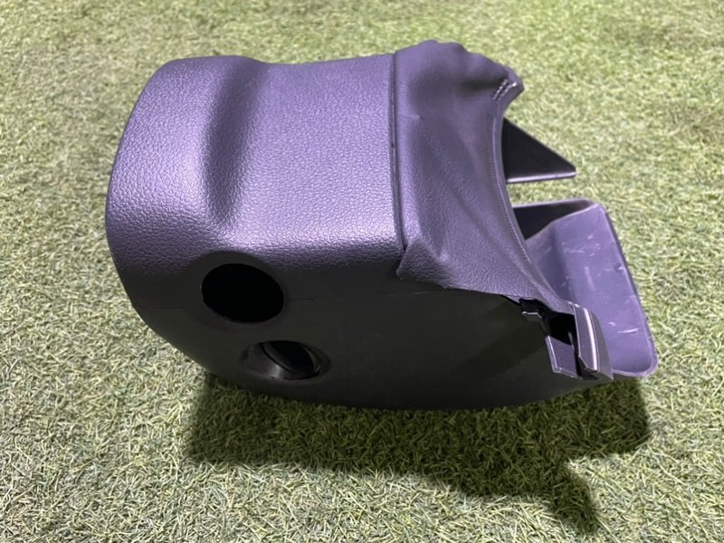 Кожух рулевой колонки