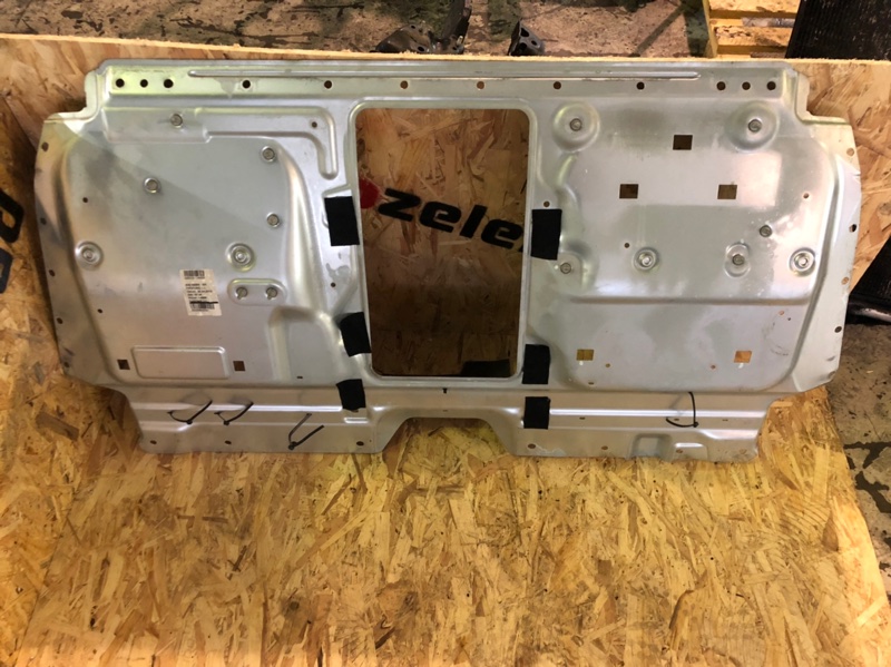 Перегородка салона