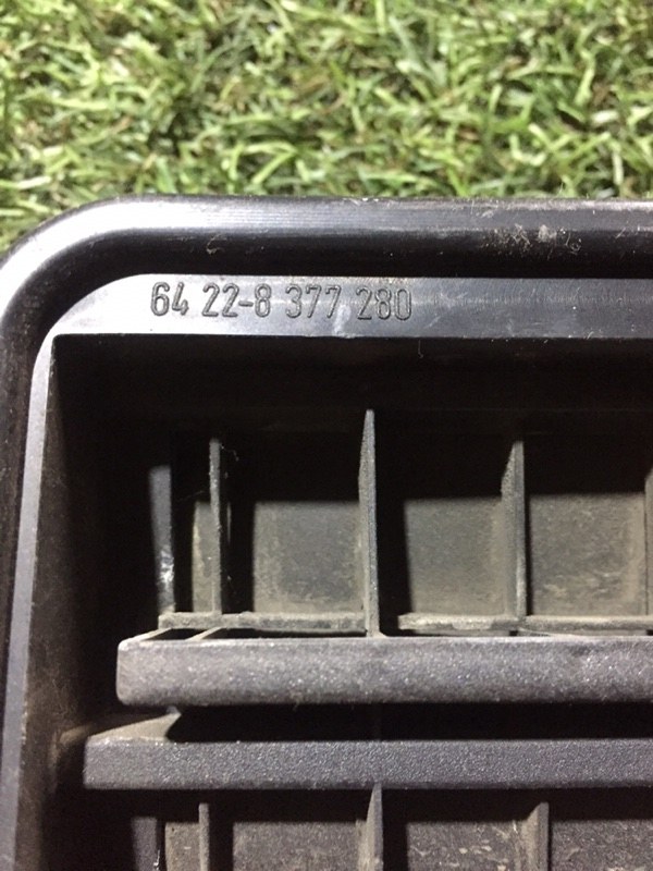 Решетка вентиляционная