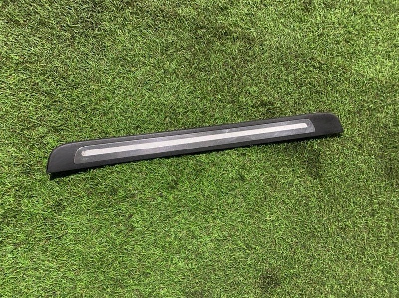 Накладка на порог (наружная)