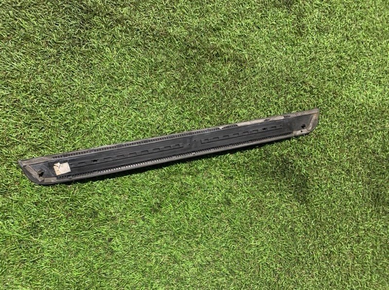 Накладка на порог (наружная)