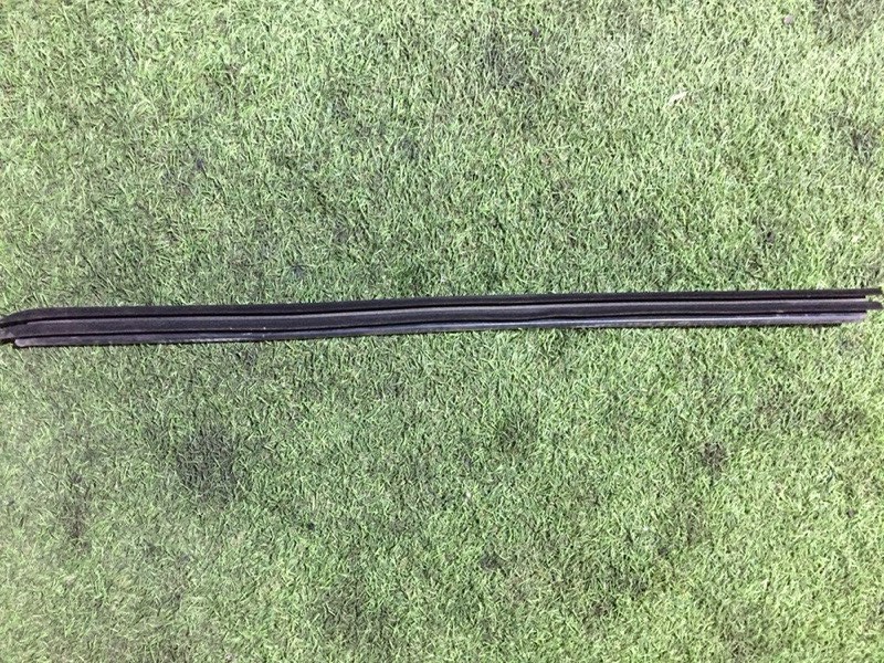 Уплотнитель двери