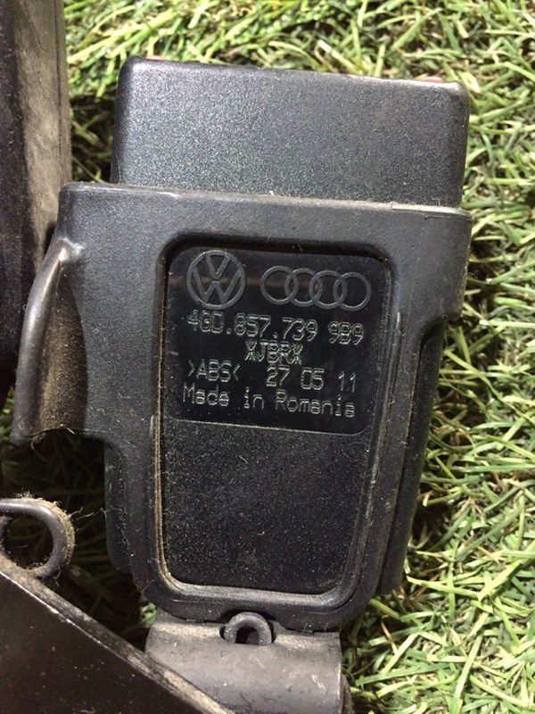 Ответная часть ремня безопасности