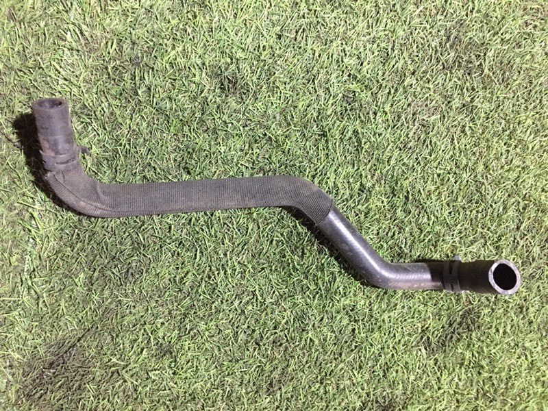 Шланг системы охлаждения